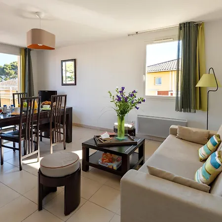 Appartement Cote D'azur Chic For 4 *